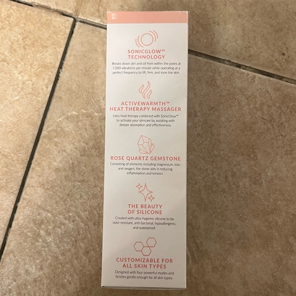 BRAND NEW PMD Clean Pro RQ Rose Quartz Facial Cleansing Device - Picture 2 of 5